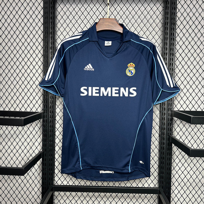 Camisa Real Madrid ll Retro 2005/06